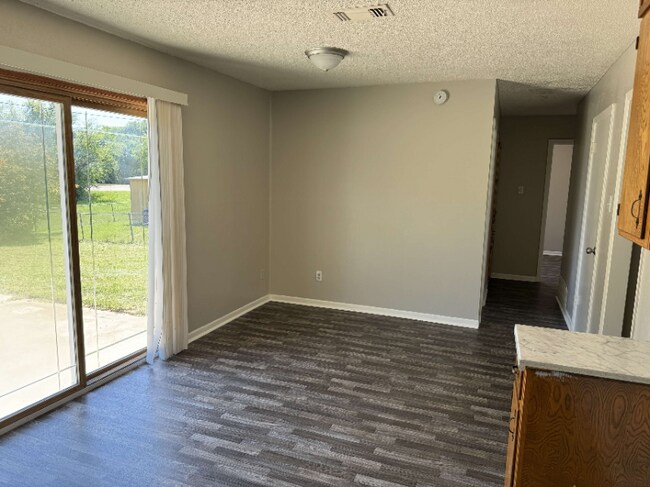 2009 Pleasant Ln, Copperas Cove, TX 76522 - photo 7