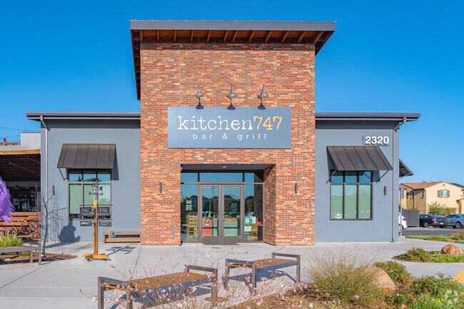 Kitchen747 serves up delicious American fare near Market Side.