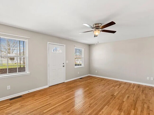 614 N Highland Park Ave, Chattanooga, TN 37404 - photo 6