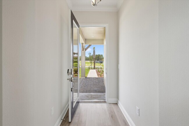 35617 Stableton Ln, Zephyrhills, FL 33541 - photo 4