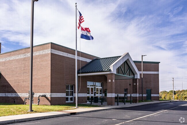 Mount Vernon Intermediate School provides a strong foundation for third to fifth graders.