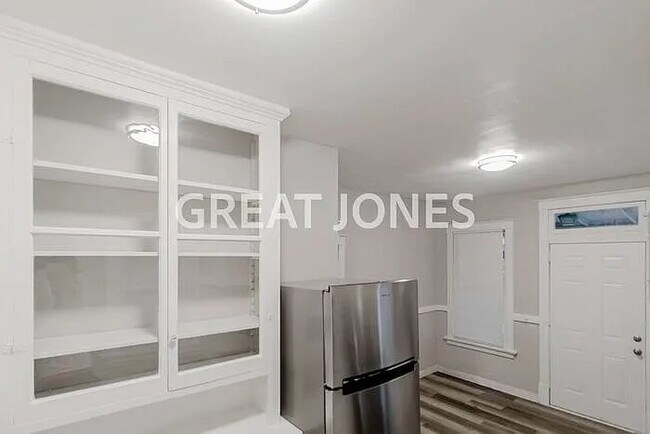 8626 Argyle Ave, Saint Louis, MO 63114 - photo 7