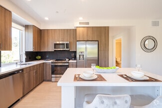 1545 San Antonio St, Menlo Park, CA 94025