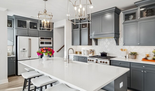 218 Myrtle Rd, Warren, NJ 07059 - photo 2