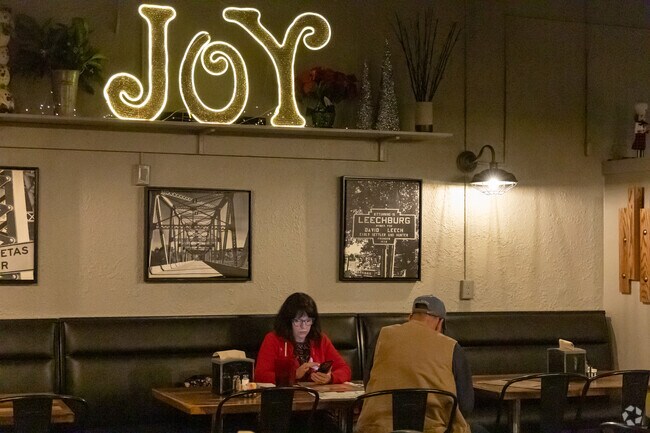 Have a lovely meal at Cicero's Bar & Grill.