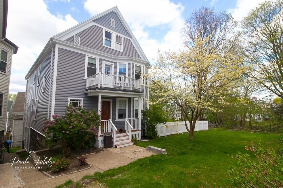 4 Woodville Terrace unit 3, Roxbury, MA 02119 - photo 1
