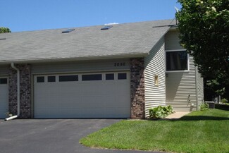 2050 Bradley St, Saint Paul, MN 55117