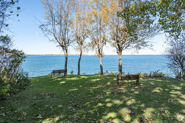 Cranch Park has beautiful views of Lake Erie.