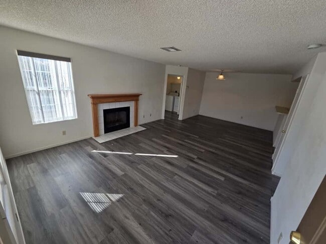 3455 Erva St, Las Vegas, NV 89117 - photo 2