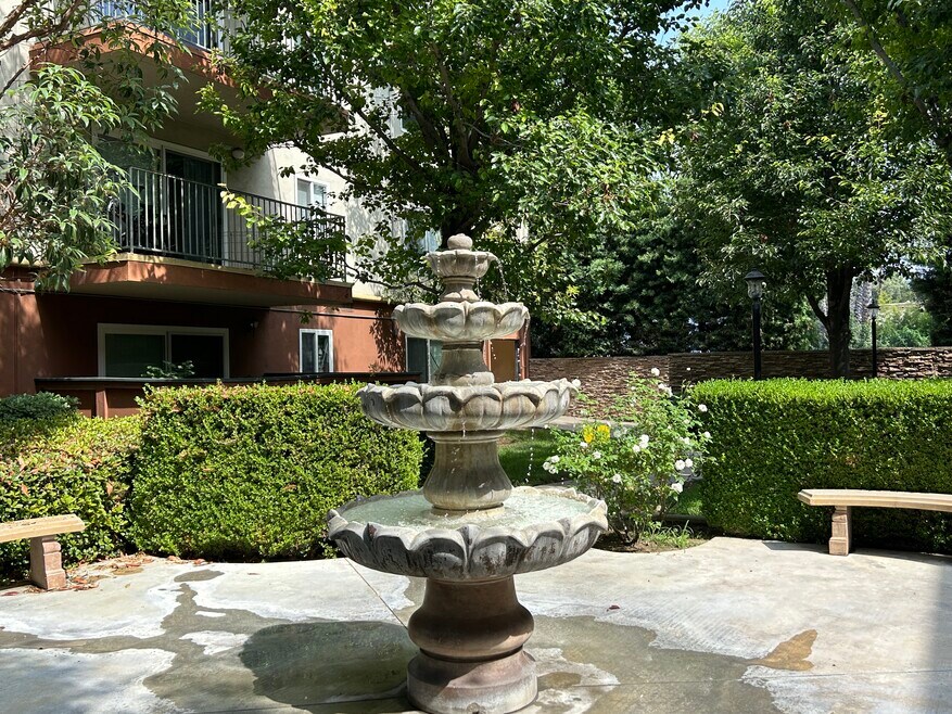 Club Acacia Apartments unit C18, Fullerton, CA 92831 - photo 1