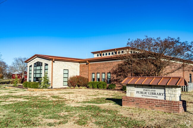 Portland has a public library in the center of town.
