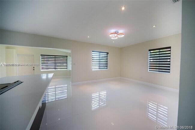 1748 NE 180th St, North Miami Beach, FL 33162 - photo 5