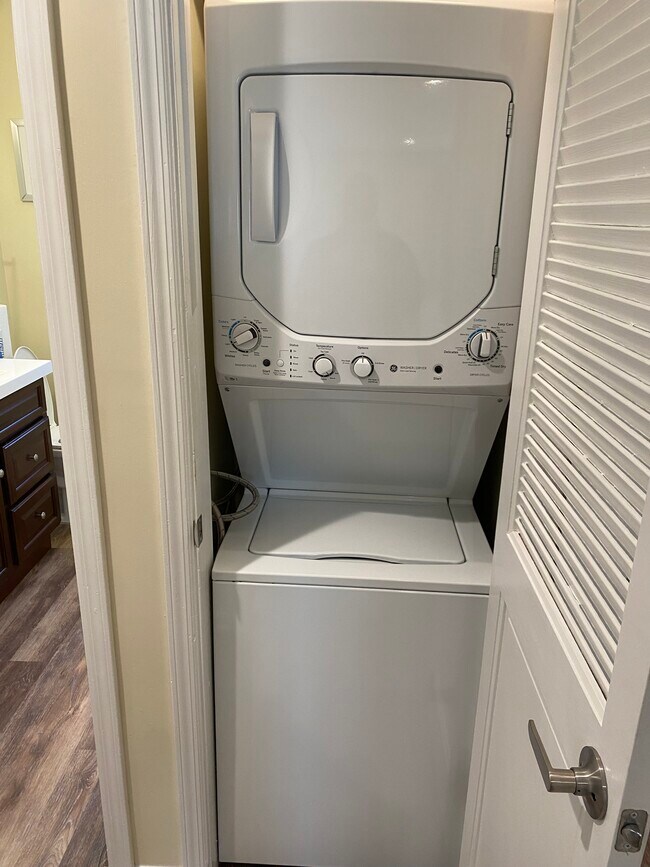 240 Passaic Ave unit C, Stirling, NJ 07980 - photo 5