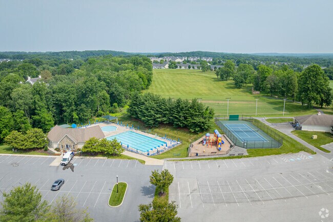 Waverly Woods Community Center is right next to the Waverly Woods Golf Club on Warwick Way in Waverly Woods, MD.