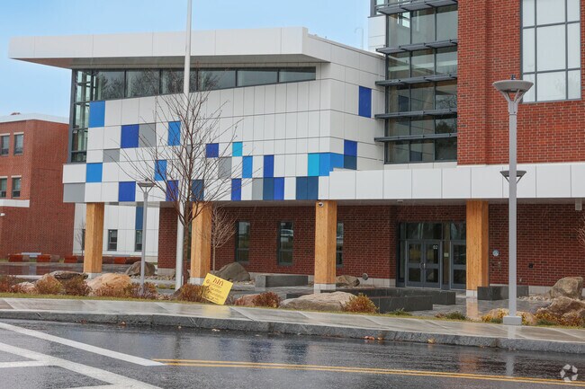 East Veterans Elementary School is located in Gloucester.