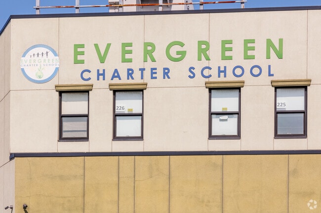 Evergreen Charter School has 825 students in grades K-10.