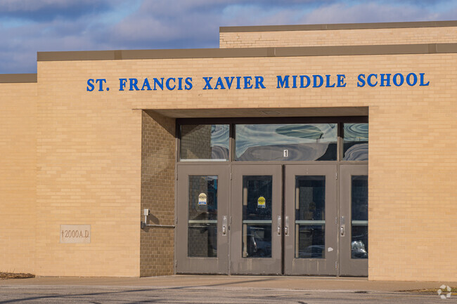 Xavier Middle School is a quality school for Greenville area.