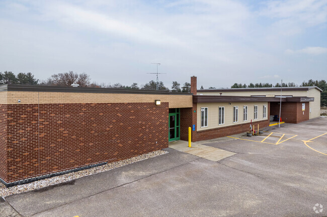Lewiston Elementary in Portage offers classes from kindergarten to 5th grade.