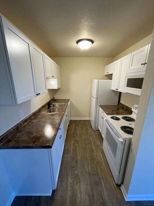 Bayview, Marshfield, WI 54449 - photo 4