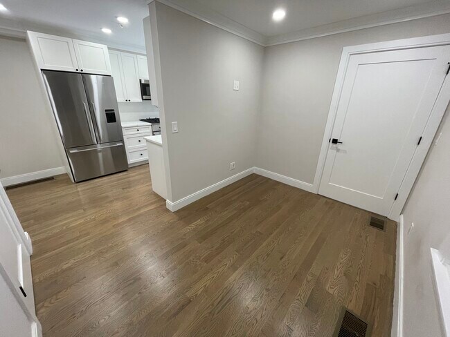 63 Hurley St unit 3, Cambridge, MA 02141 - photo 7