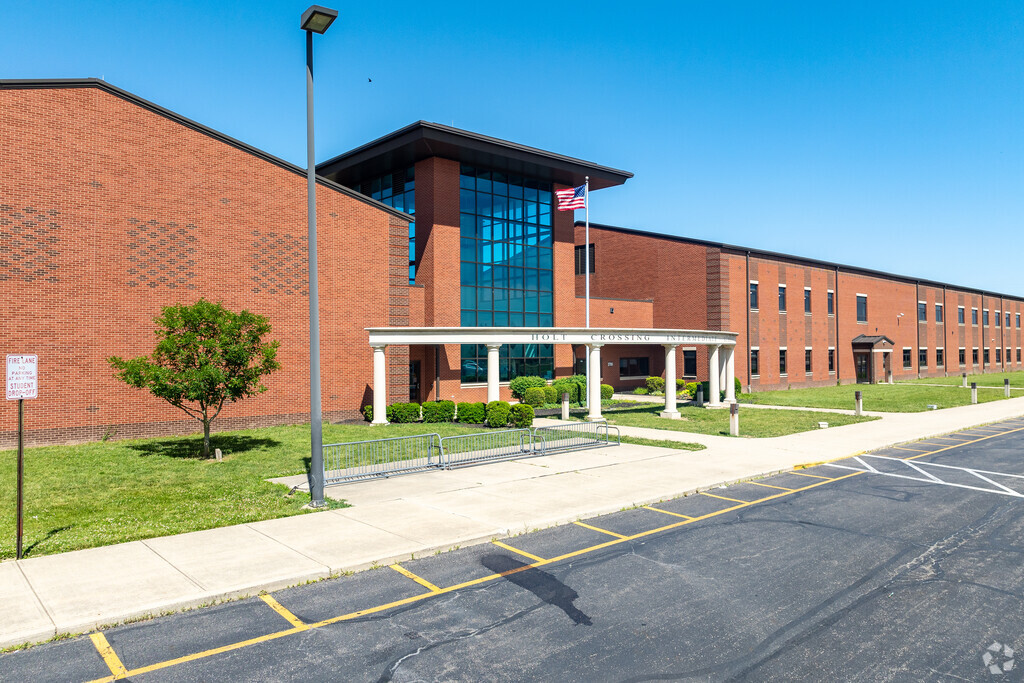 Holt Crossing Intermediate