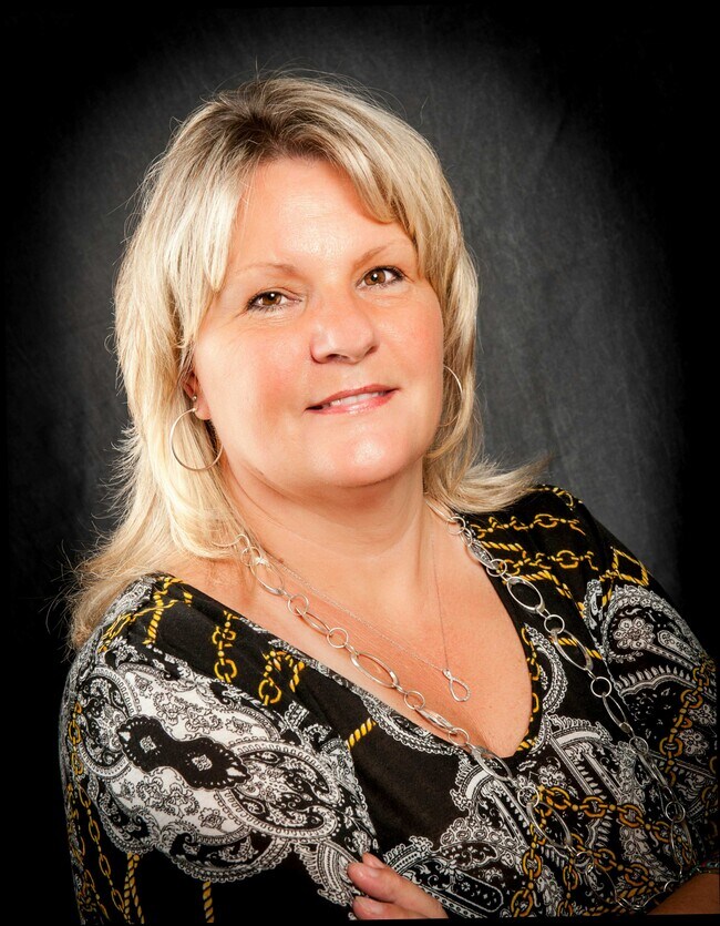 Marcia Rostien