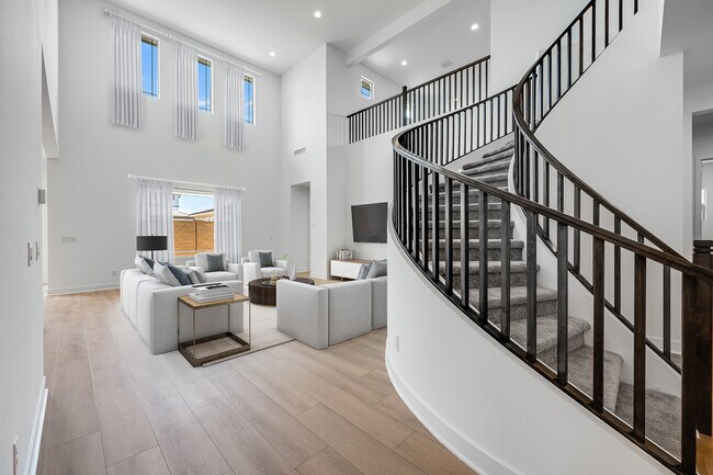 8426 W Solano Dr, Glendale, AZ 85305 - photo 4