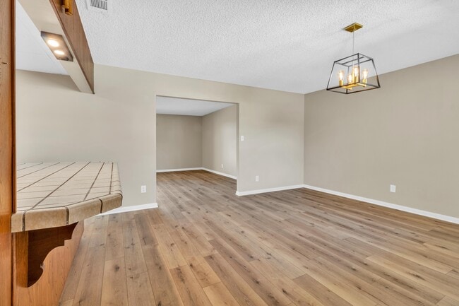 Entry- Dining Room