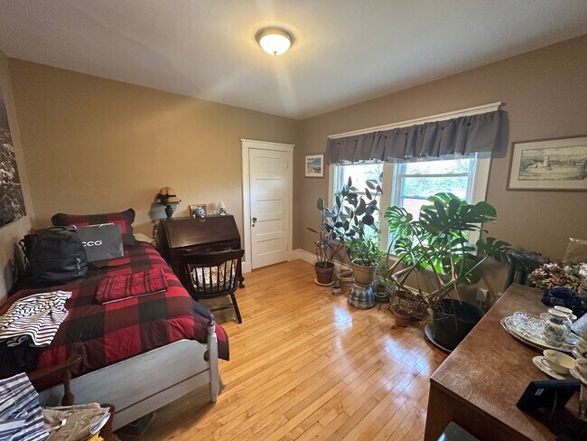 99 Lexington Ave, Cambridge, MA 02138 - photo 5