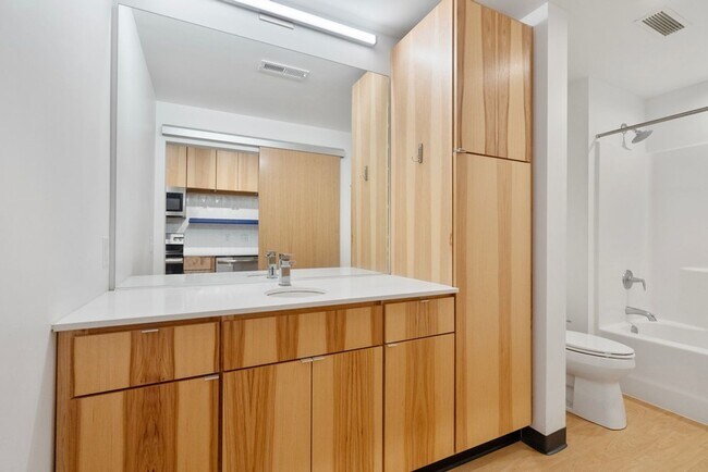 State Street Riverfront, Cedar Falls, IA 50613 - photo 6