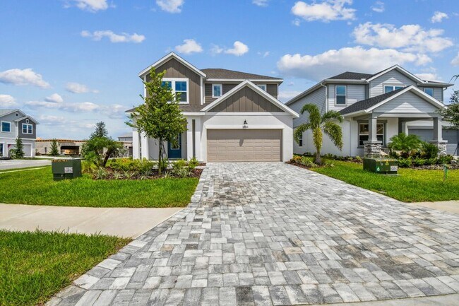 10645 Crescent Creek Crossing, Parrish, FL 34219 - photo 6