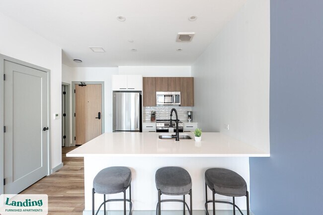 39 Railroad Ave unit 323.1412444, Haverhill, MA 01835 - photo 4