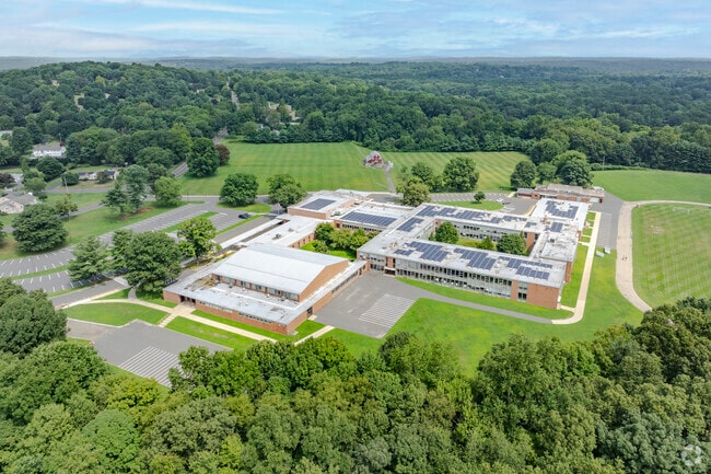 Madison Middle School is located at 4630 Madison Avenue in Trumbull, CT.