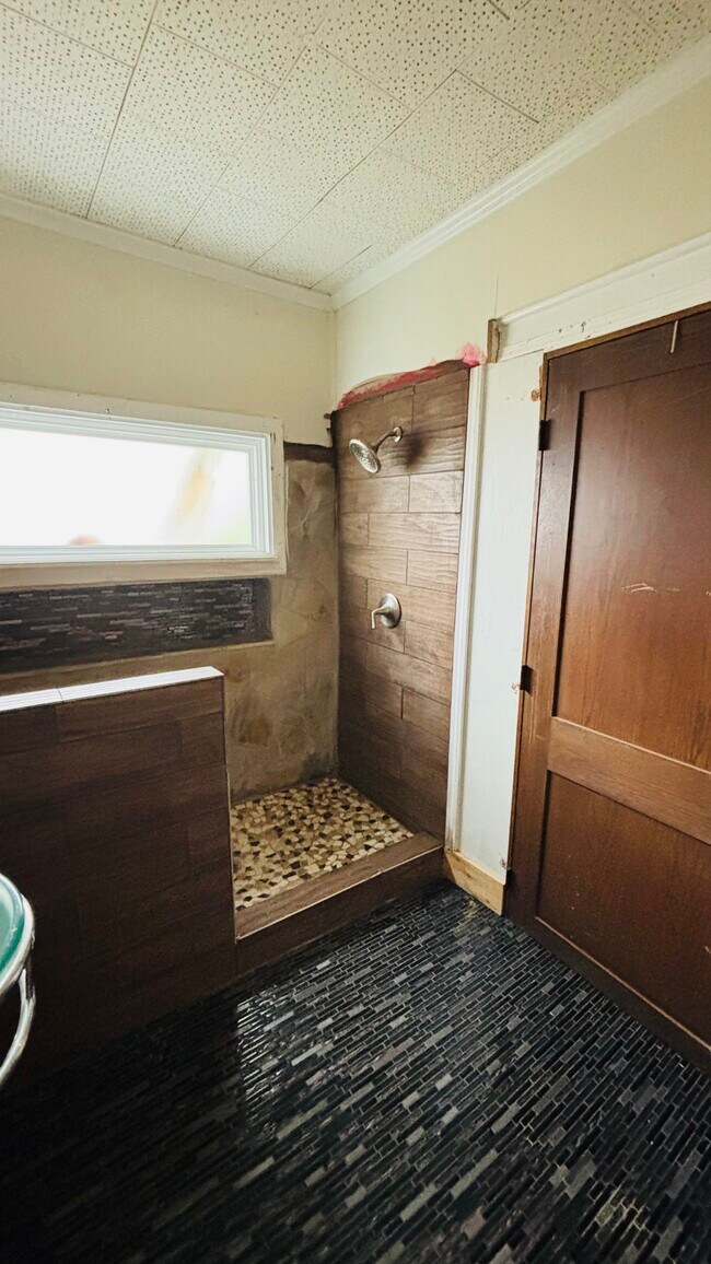 17 School Rd, Hampton, GA 30228 - photo 7