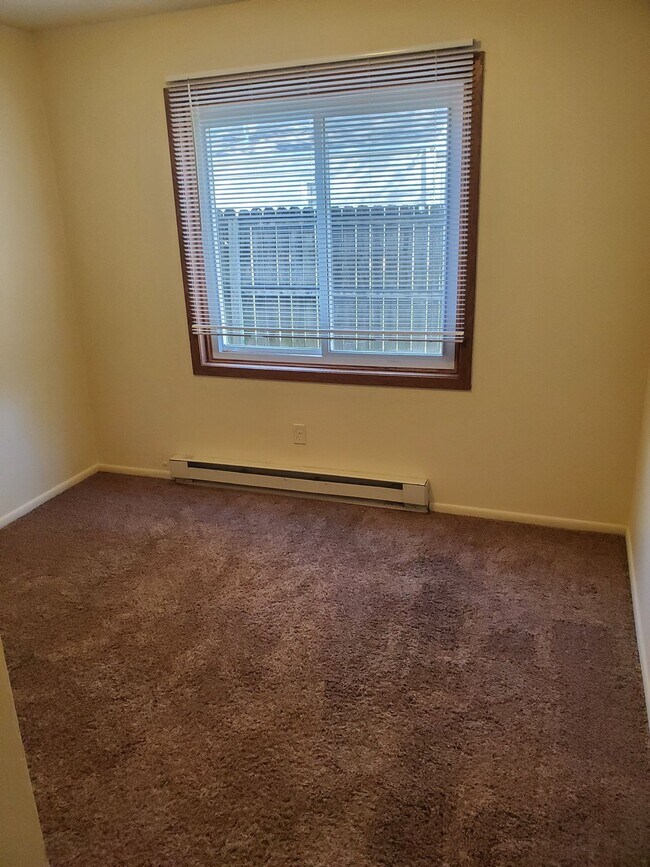 MORT- 410 SE 4th St., Grimes, IA 50111 - photo 5