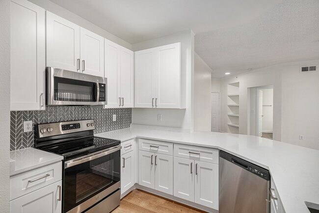 Fairways at Raccoon Creek, Littleton, CO 80123 - photo 5