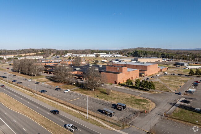 McMinn County High School received a grade of B- from Niche.