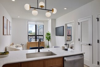 23 W Girard Ave, Philadelphia, PA 19123