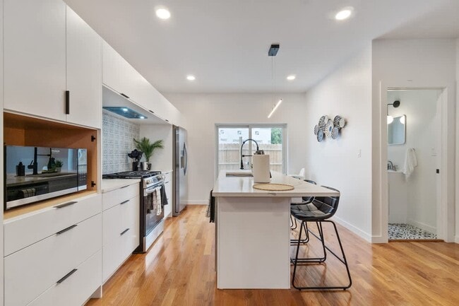 1238 Butterfield Way, Pittsburgh, PA 15212 - photo 5