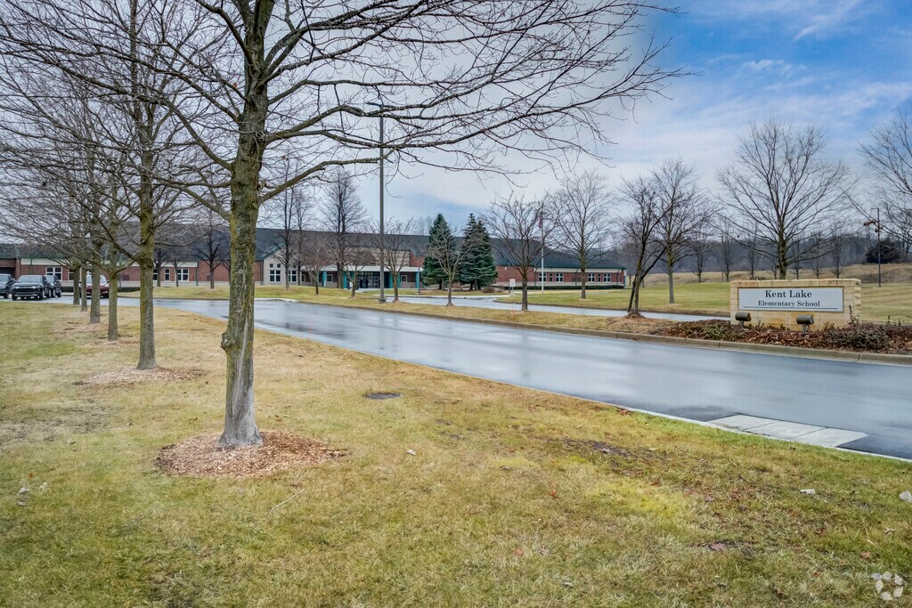 Welcome to Kent Lake Elementary School.