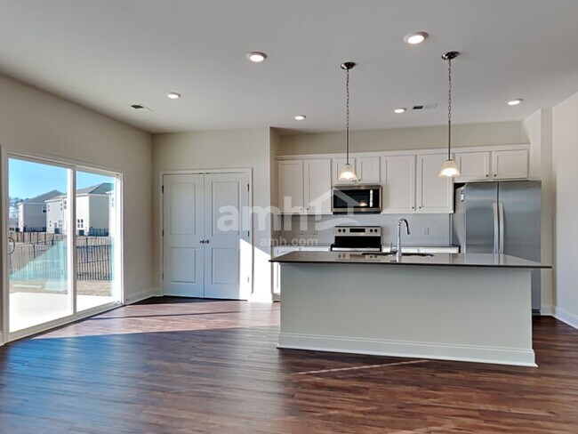 110 Anthurium Dr, Summerville, SC 29486 - photo 5