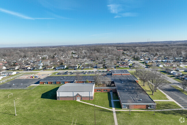Paul Saylor Elementary is in the heart of Valparaiso.
