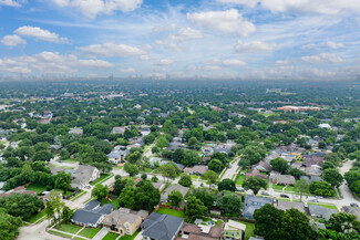 Braeswood Place