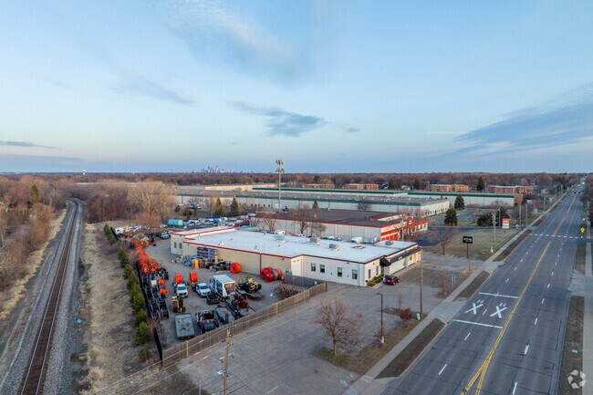 The southern half of the Elm Grove neighborhood is industrial.