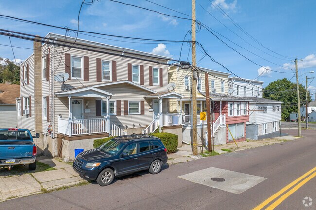 Attached Row Homes provide budget-friendly housing options in Edwardsville.