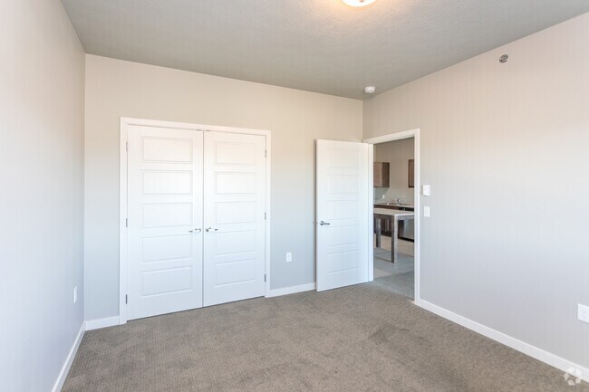 The Oaks, Watertown, SD 57201 - photo 6