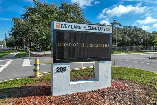 Ivey Lane Elementary School is a Orange County Public School in Malibu Groves.