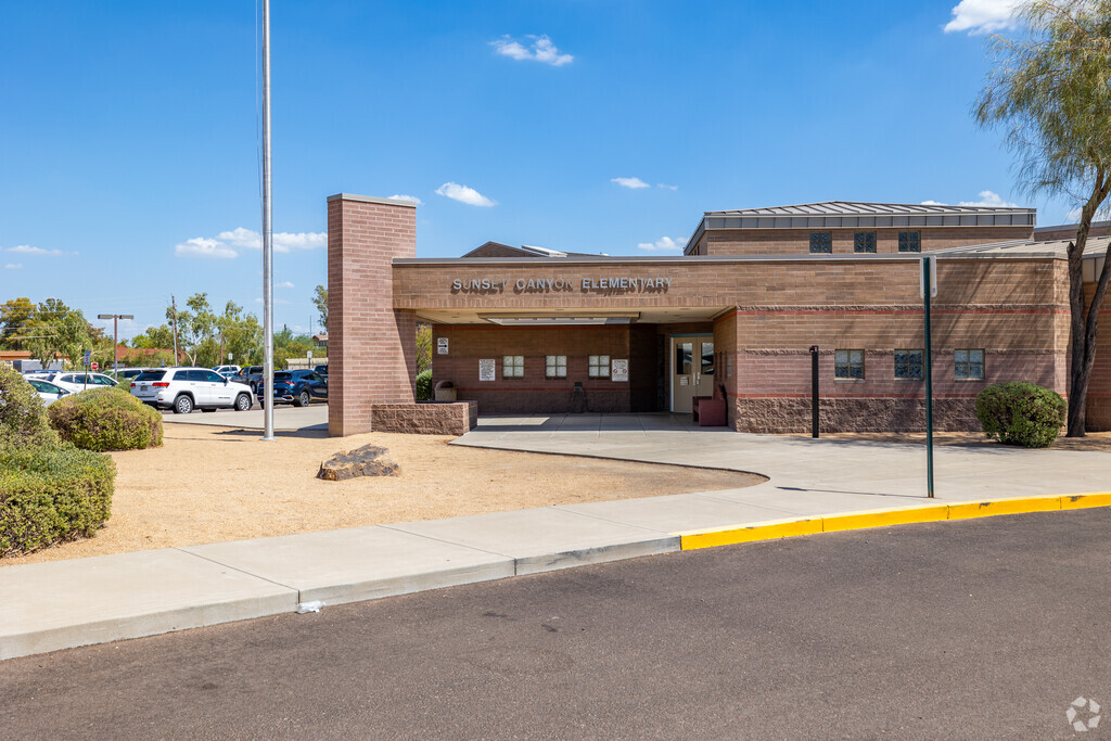 A supportive learning community at Sunset Canyon School, Paradise Valley.