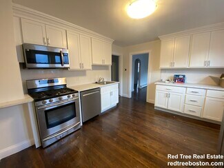 359 Market St, Boston, MA 02135