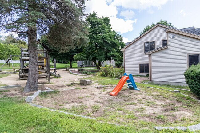 Green Valley School is a private school serving students in grades PK-8.